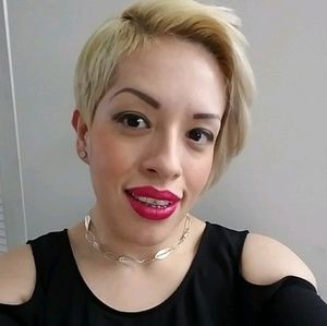 Meet your Posher, Porfiria